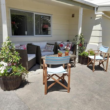 Magnolia House Apartment Featherston Exterior photo