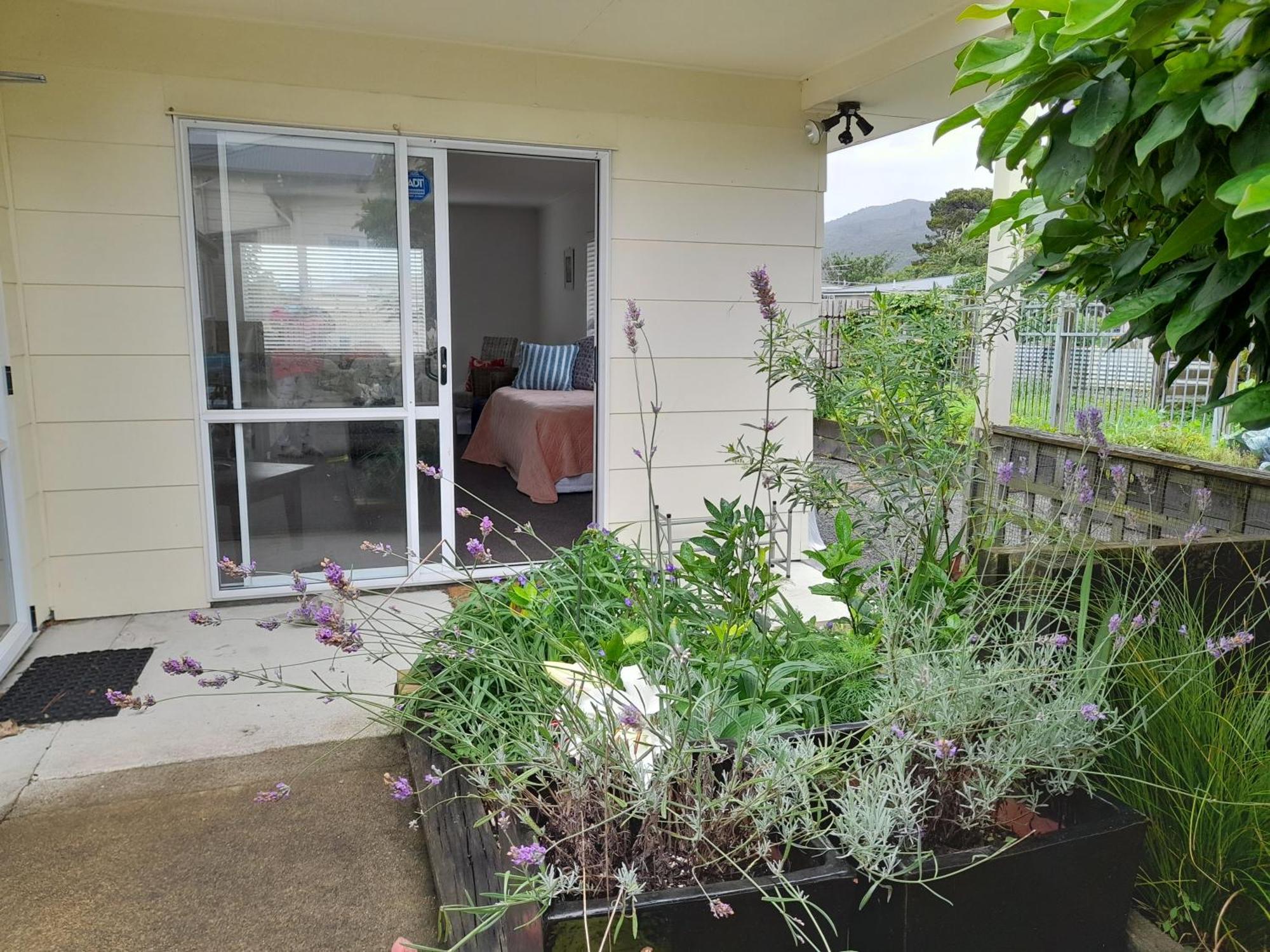 Magnolia House Apartment Featherston Exterior photo