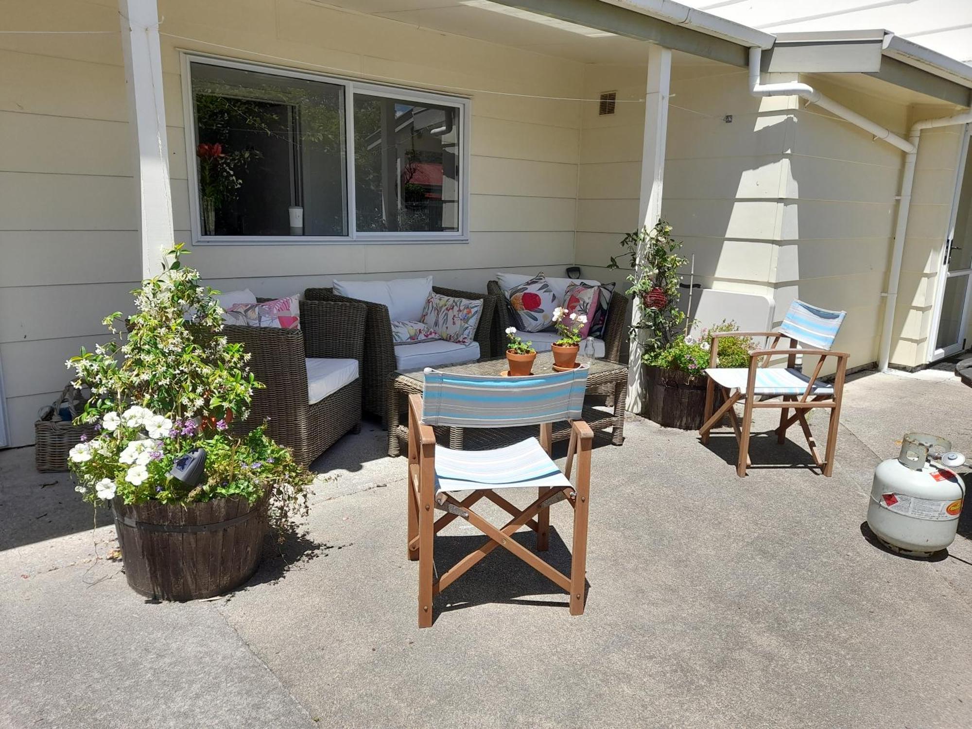 Magnolia House Apartment Featherston Exterior photo